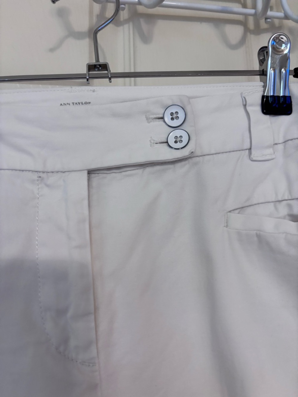 LOFT White Original Crop Pants - Picture 4 of 8